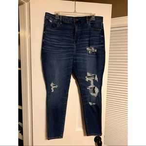 AE Dream Ripped CURVY High-Waisted Jegging